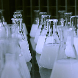 如何恢復(fù)HPLC色譜柱性能？